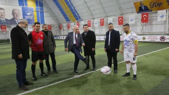 Dernekler Futbol Turnuvası'nda heyecan başladı