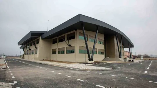 Dev tesiste sona gelindi