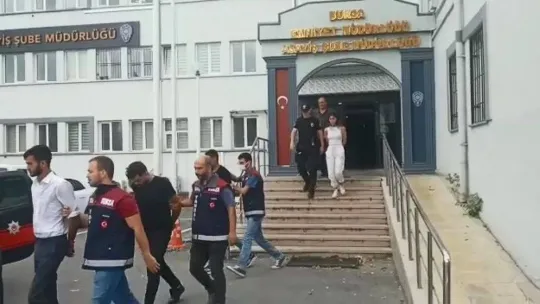 Devre mülk dolandırıcıları tutuklandı