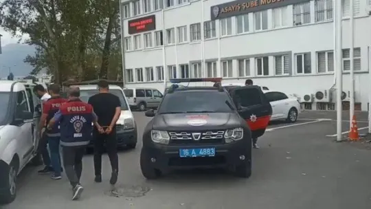 Devre mülk dolandırıcıları tutuklandı