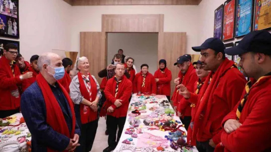 Dezavantajlı izcilerin eşsiz ve özel eserleri sergilendi