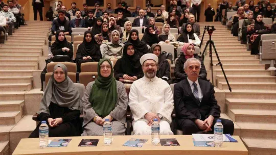 Diyanet İşleri Başkanı Erbaş: 'Hurafelerle, aşırılıklarla toplumun zihni bozulmaya çalışılıyor'