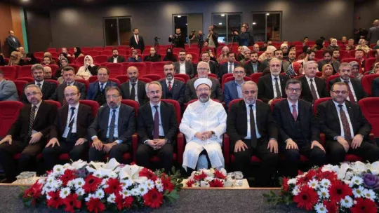 Diyanet İşleri Başkanı Erbaş: 'Zekat, İslam toplumunun harcıdır'