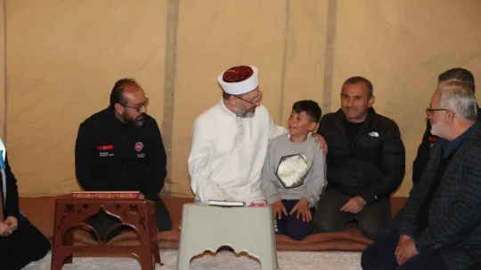 Diyanet İşleri Başkanı Erbaş, Adıyaman'da ziyaretlerde bulundu