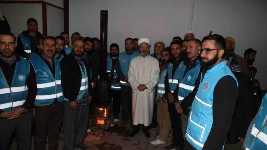 Diyanet İşleri Başkanı Erbaş, Adıyaman'da ziyaretlerde bulundu
