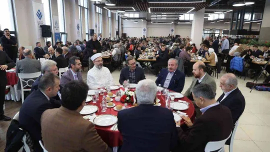 Diyanet İşleri Başkanı Erbaş, İstanbul'da VEFADER'in 17. Geleneksel 1 Ocak Buluşması'na katıldı