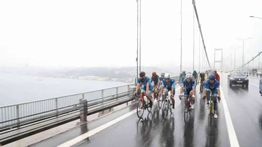 Doğuştan 2 bacağı olmayan, sporcu Şehit Ömer Halisdemir anısına pedal çevirdi