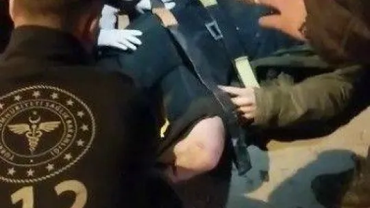 Domino's Pizza kuryesinin yaralandığı kaza kamerada