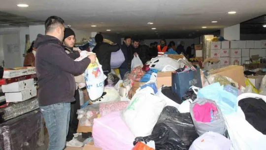 Döşemealtı depremzedeler için tek yürek oldu