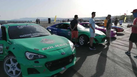 Drift gösterisi nefesleri kesti, heyecan dolu anlar FPV dron ile görüntülendi