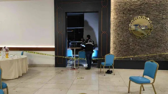 Düğünde yeğenine kurşun yağdırdı