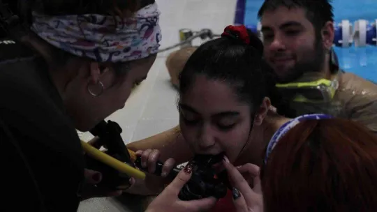 Dünya Engelliler Gününde engelleri dalışla aştılar