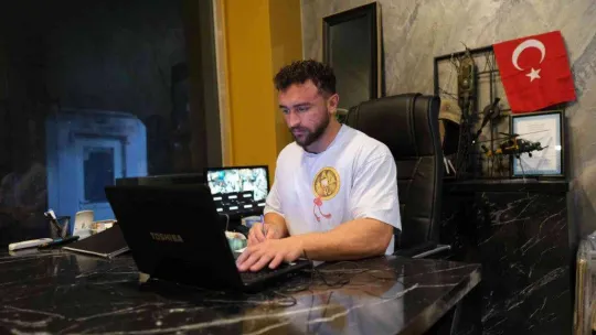 Dünya ikinci olan sporcudan örnek davranış