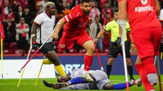 Dünya Kupası, Ampute Futbol Milli Takımı'nın ellerinde yükseldi