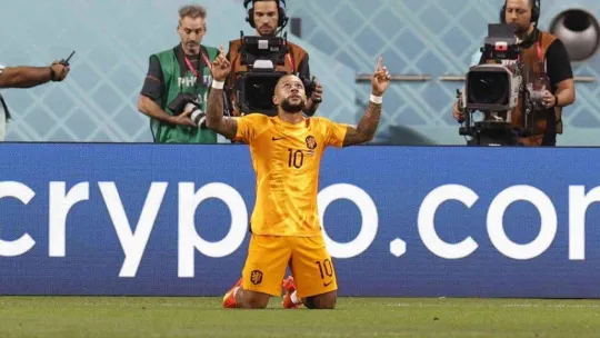 Dünya Kupası'nda ilk çeyrek finalist Hollanda