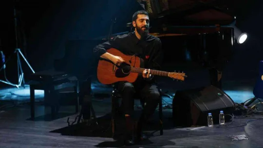 Dünyaca ünlü piyanist Evgeny Grinko, Başakşehir'de sevenleriyle buluştu