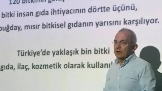 Dünyada ve Türkiye'de Botanik Bahçeler ele alındı