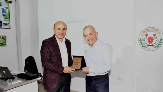 Dünyada ve Türkiye'de Botanik Bahçeler ele alındı