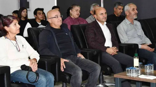 Dünyada ve Türkiye'de Botanik Bahçeler ele alındı