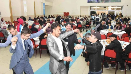 Dursunbey'de 3 Aralık Buluşması Gerçekleşti