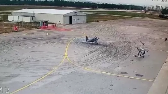 Düşen uçağın havalimanındaki son görüntüsü ortaya çıktı