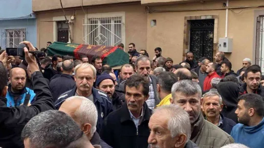 Düşen uçakta hayatını kaybeden Burcu Sağlam son yolculuğuna uğurlandı