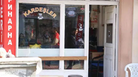 Duyarlı çaycı 1 haftadır aradığı altın sahibini polislerin yardımıyla buldu