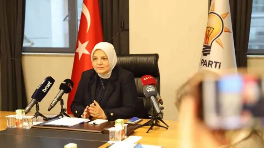 (Düzeltme) Lise eğitimleri yarım kalmış kadınlar için kayıt yenileme işlemi 14 Ekim'de sona eriyor