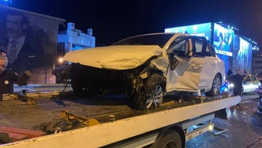 E-5 karayolunda feci kaza: 2 yaralı