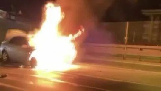 E-5'te otomobil yangını