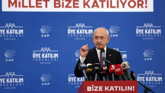 CHP, partiye yeni katılanlar için tören düzenledi