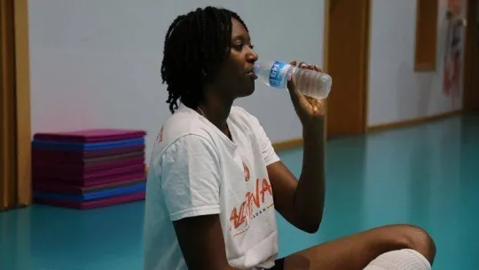 Eczacıbaşı 7. kez Erikli'yle anlaşma imzaladı