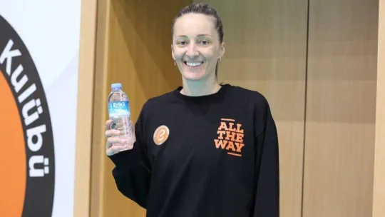 Eczacıbaşı 7. kez Erikli'yle anlaşma imzaladı