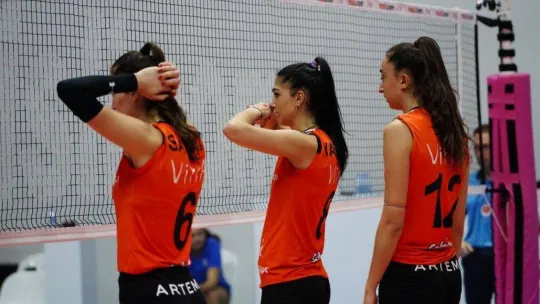 Eczacıbaşı Dynavit deplasmandan galibiyetle döndü