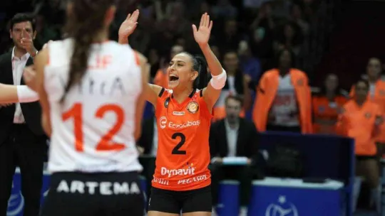 Eczacıbaşı Dynavit, kupada 2'de 2 yaptı