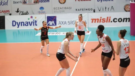 Eczacıbaşı Dynavit, ligde 3'te 3 yaptı