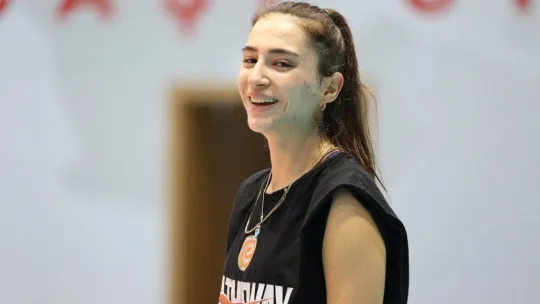 Eczacıbaşı Dynavit, PTT'ye konuk olacak