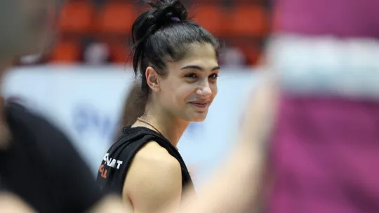 Eczacıbaşı Dynavit, PTT'ye konuk olacak