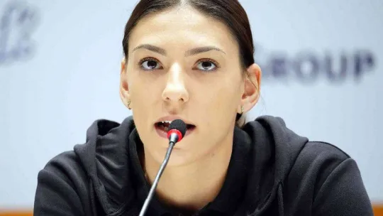 Eczacıbaşı Dynavit sezon açılışını gerçekleştirdi