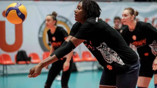 Eczacıbaşı Dynavit, THY ile karşılaşıyor