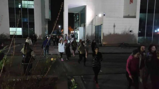 Edirne'de 'çök-kapan-tutun' tatbikatı gerçekleştirildi