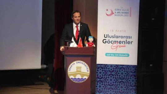 Edirne'de 'Uluslararası Göçmenler Günü' renkli görüntülere sahne oldu