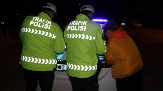 Edirne'de alkollü sürücülerin ehliyetlerine el konuldu