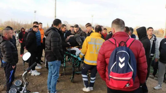 Edirne'de amatör ligde ortalık savaş alanına döndü