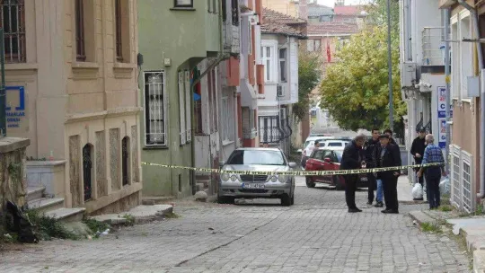 Edirne'de bomba paniği: Şüpheli çantadan kıyafet çıktı