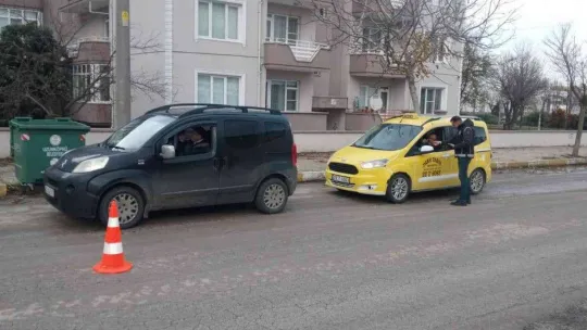 Edirne'de düzensiz göçmen ve huzur güven denetimi yapıldı