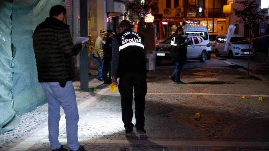 Edirne'de husumetliler arasında silahlı kavga: 1 yaralı