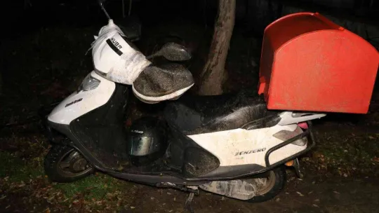 Edirne'de motosikletten düşen kurye yaralandı