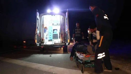 Edirne'de otomobil ile tır çarpıştı: 1 yaralı