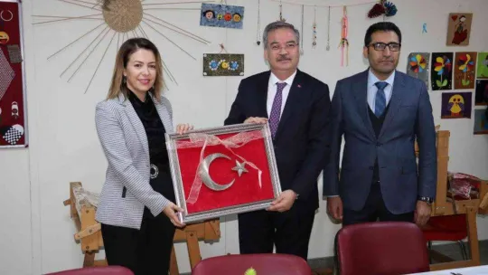 Edirne'de özel öğrenciler unutulan kültürümüzü yaşatarak gönüllerince eğlendi